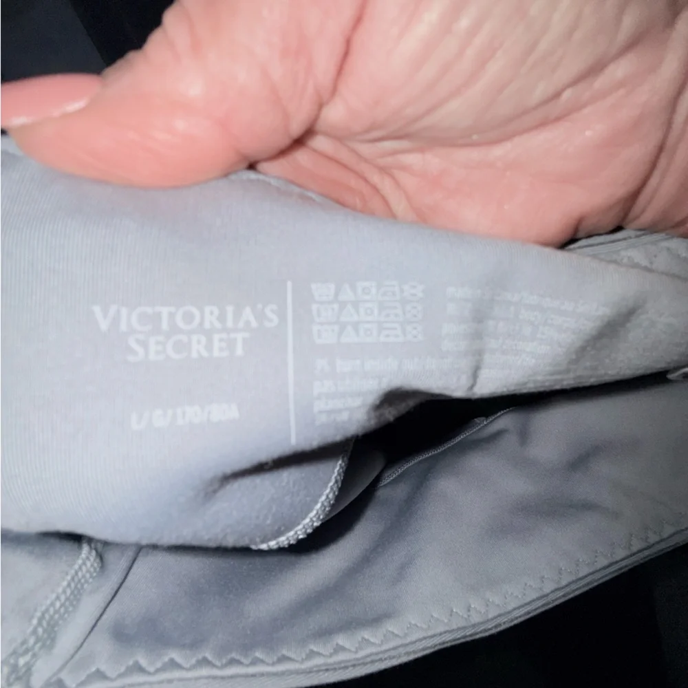 Victoria's Secret Light Gray Leggings and Jogging Bra Set